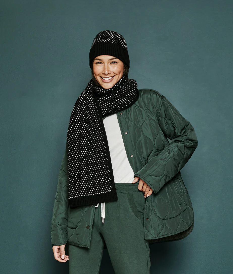 The Luxe Cashmere Blend Mix Stitch Hat - Main - Image 3