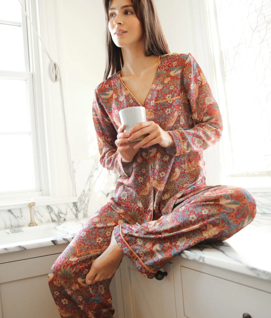 The Silky Luxe Pajama Set - Strawberry Thief in Crimson & Slate - Image 3